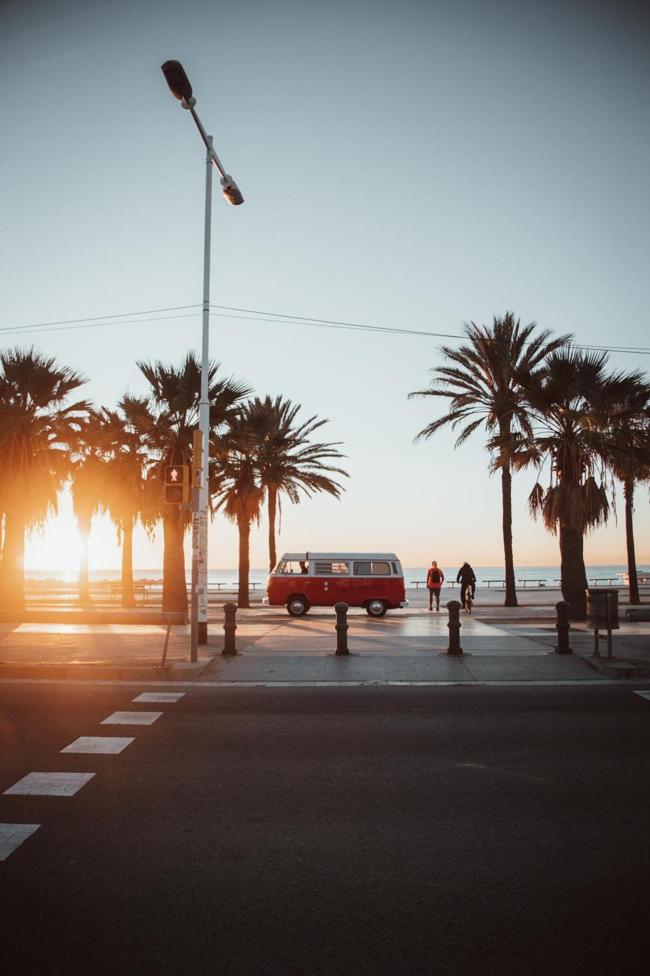 Retro Vw Kombi T2 Campervan โอสปิตาเล็ต เดอ โยเบรกัต ภายนอก รูปภาพ